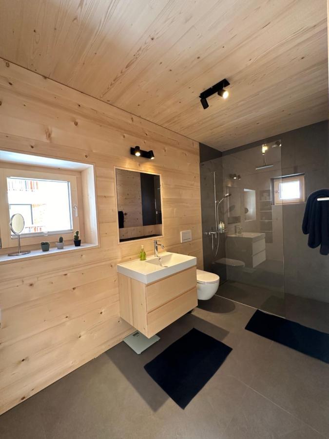 Mondholz Ferienwohnung Andermatt Ngoại thất bức ảnh